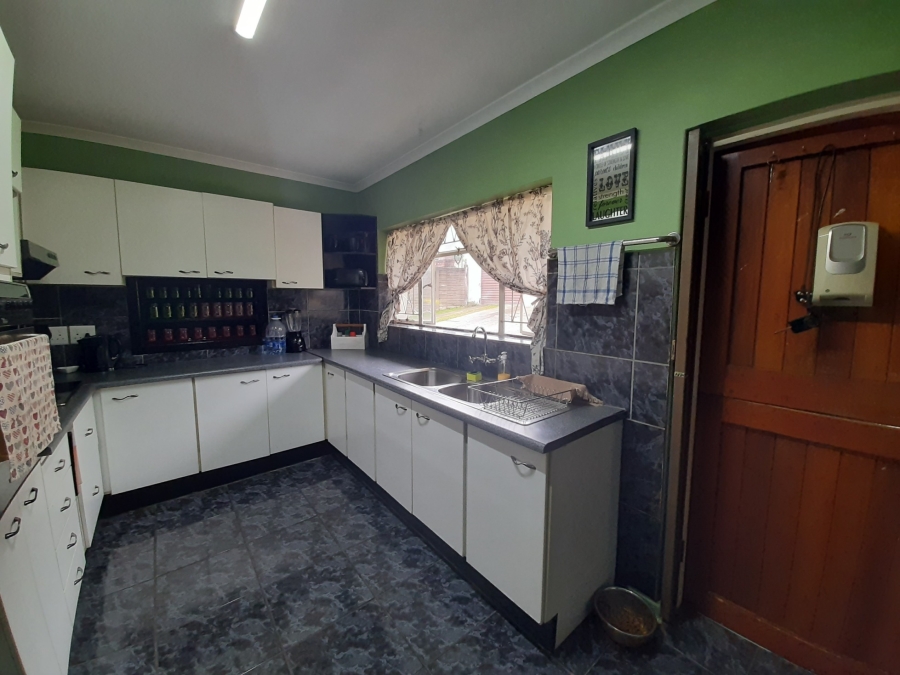 3 Bedroom Property for Sale in Chiselhurst Eastern Cape